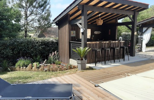 Moliets-et-Maa Villa | House in a large park with private pool 5 minutes from the beach