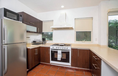 Chantepec House | House in condominium with swimming pools