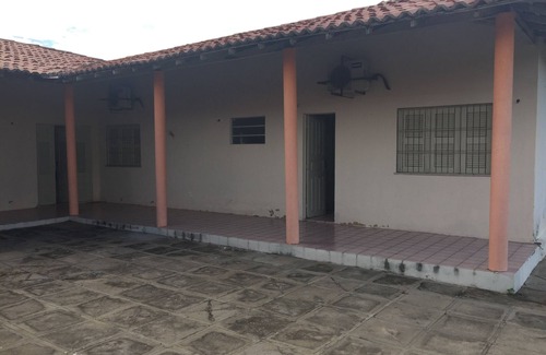 Coqueiro House | House in Coqueiro, with 4 bedrooms, air conditioning, electric shower and well
