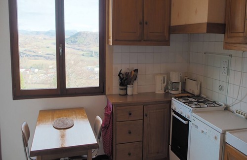 Forcalquier House | House in Forcalquier, Luberon, large plot, swimming pool and panoramic views