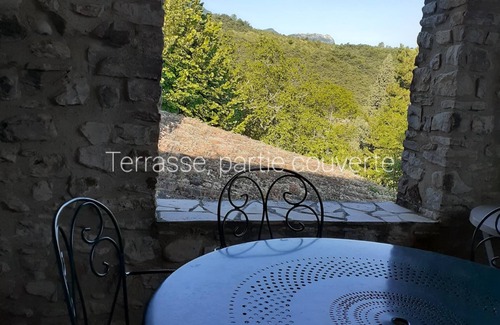 Saint-Sauveur-en-Diois House | House in a quite village surrounded by vineyards in Drome valley