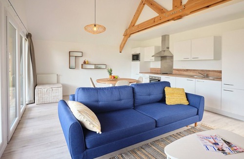 Berck-sur-Mer Villa | House in France with Garden and Barbeque