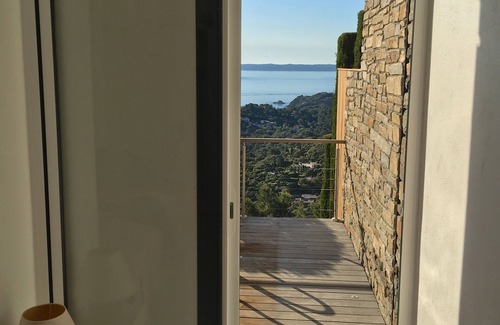 Cap Benat House | House in Gaou Bénat private domain, exceptional sea view, pool