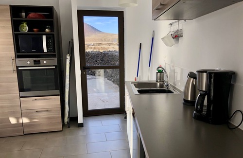 La Oliva Villa | House in Lajares, views of volcanoes, heated pool