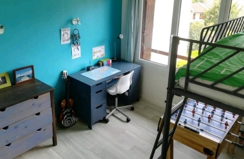 Ris Orangis House | House in residence with swimming pool 30 mn from Paris