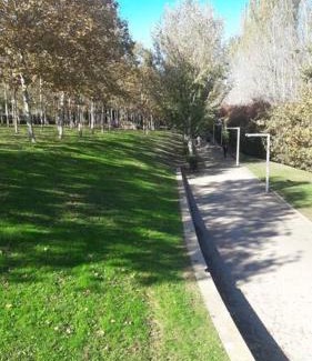 Sant Cugat del Valles Apartment | House in Sant Cugat, 25 Mins to Barcelona center