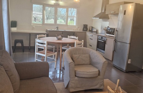 Colleville-sur-Mer Cottage | House in the heart of an orchard, 2 minutes from Omaha beach