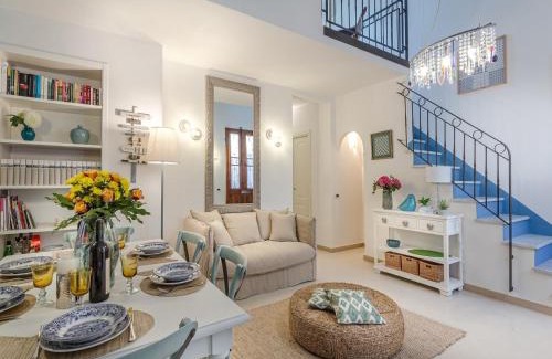 Viareggio Villa | House in Viareggio near the Beach