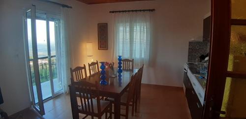 Kamarina House | House in Zaloggo