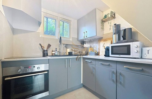 Biot House | House La Palmeraie 4p-Garden-wifi-park-jacuzzi