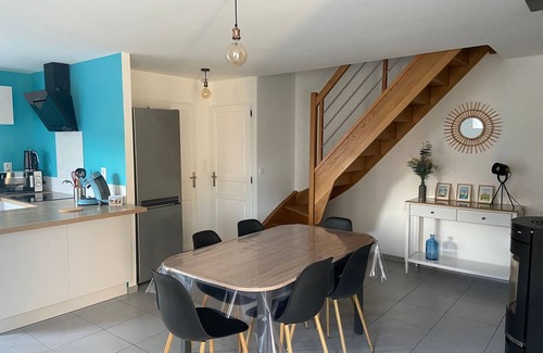 Heugueville-sur-Sienne House | House " Le reflet de la Baie" 5 persons
