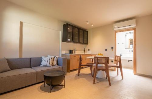 Koskinou Apartment | House Marigo Suites