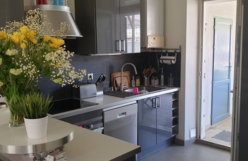 8th Arrondissement House | House Marseille with pool/near the beach