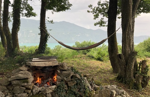 Brison-Saint-Innocent House | House near forest with view of Lac du Bourget