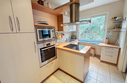 Saint-Pair-sur-Mer House | House near beach, 8 pers, 3 bdr, garden, Wi-Fi, AC