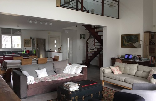 Bruges House | House near Bordeaux near Bassin Arcachon swimming pool SPA garden