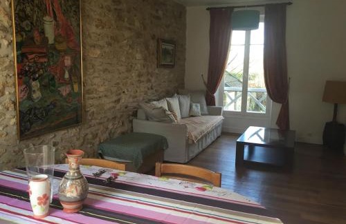 Barbizon Villa | House near forest