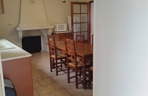 Bar-sur-Aube House | House near town center, 10 minutes from a leisure park.