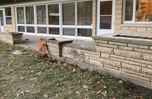 Emporia House | House, no steps, on a lake