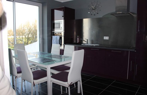 Treffiagat House | House of 135 m2 close to the beach and the port of GUILVINEC