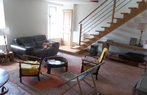 Nieul-sur-Mer House | house of characters.