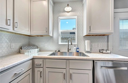 Bentonville House | House of Charm! Bike Trails & Walmart HQ