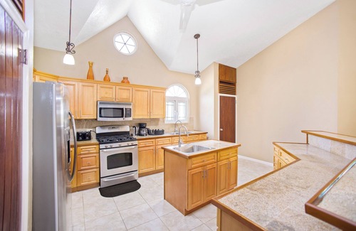 George Hill Apartment | House of E.V.A, a charming, spacious place to relax and unwind.