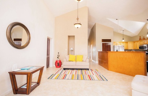 George Hill Apartment | House of E.V.A, a charming, spacious place to relax and unwind.