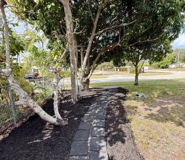 West Park Apartment | House of Hollywood - entire unit, centrally located, free parking