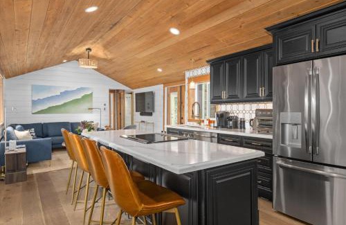 Lodge Hill House | House of Joy