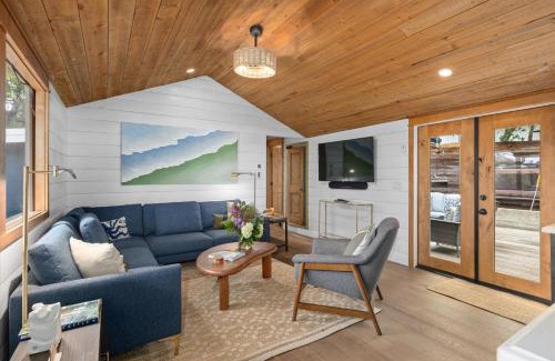 Lodge Hill House | House of Joy