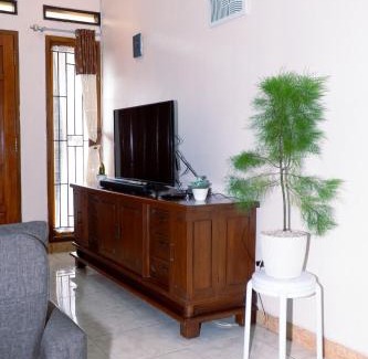 Lembang Villa | House of Manoko