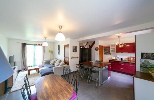 Milly-la-Foret House | House of Milly - Calm & Cosy