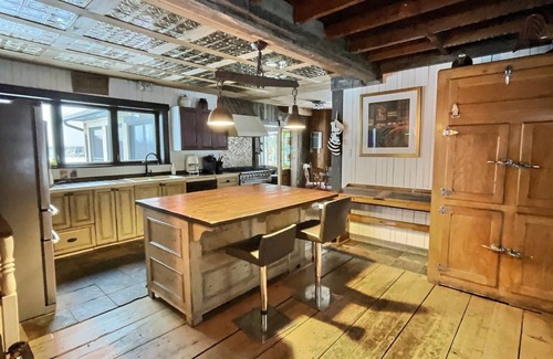Marston House | HOUSE OF MONT-MÉGANTIC
