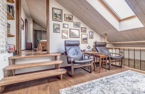 Uzupis Apartment | House of Nobles with personal terrace in Užupis