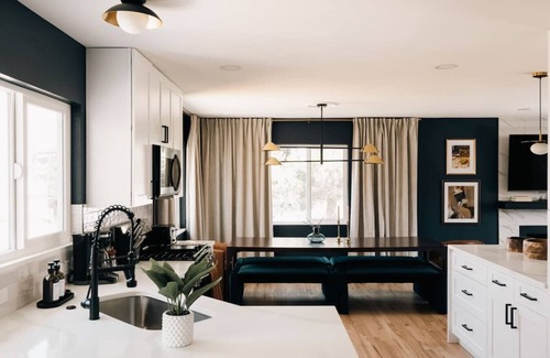 South Westminster House | House of Noir Élan | Stunning 6BR Designer Retreat
