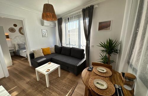 Cesme Apartment | House of spring