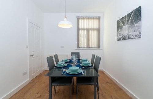 Portsmouth House | House of Vacation