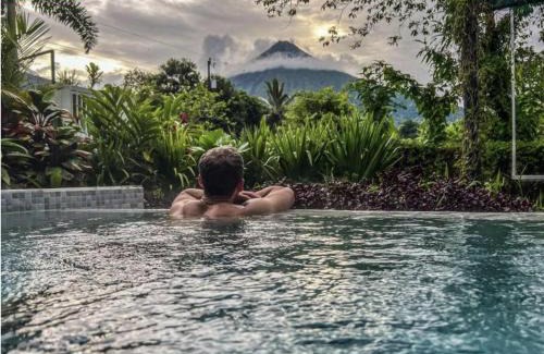 La Fortuna Villa | House of Views, King Bed, Volcano View