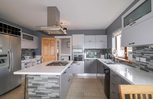 Donegal House | House on Ring Fort Hill