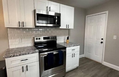 Lawton House | House on Taft