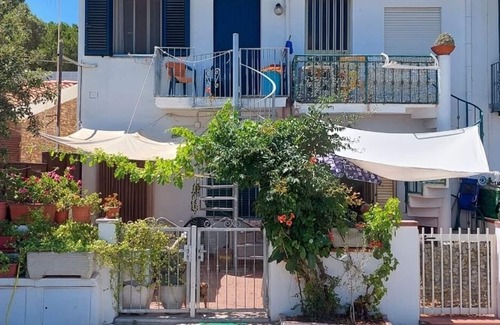 La Caletta Apartment | House on the Beach ''La Caletta''