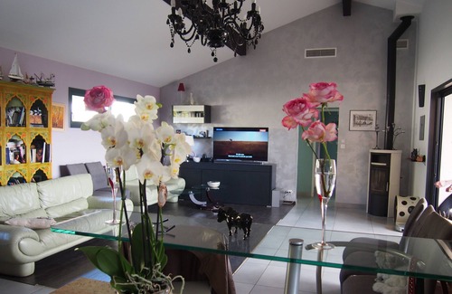 Labege House | House on the Coteaux de Toulouse With Swimming Pool and Magnificent Pyrenees Views