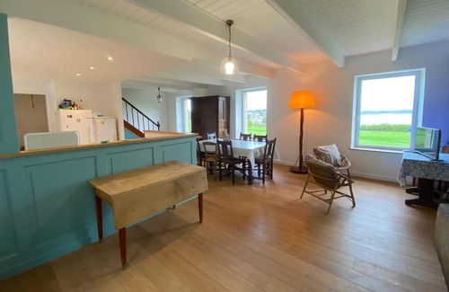 Carantec House | House on the golf course with sea views