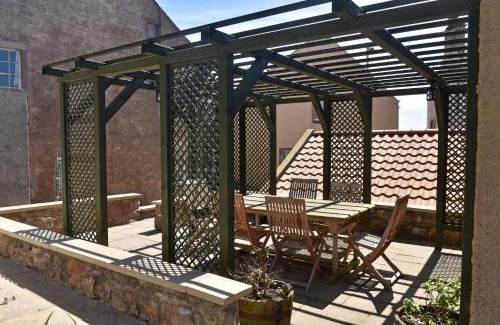 Pittenweem Apartment | House on the Harbour - Pittenweem