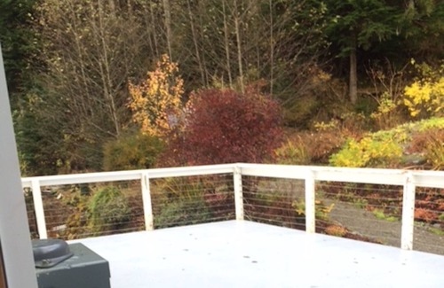 Juneau House | House on the Hill at Kelli Creek - Close to Downtown with King Beds and Stunning Views