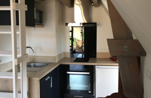 Prudhomat House | House on the ramparts, at the foot of Castelnau castle