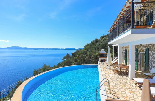 Katavolos Villa | House on the Rocks: Stunning views, Luxury, amazing private pool