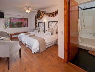 Westcliff House | House on Westcliff