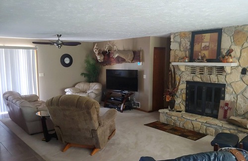 Clay County House | House - Pool Table - Sauna